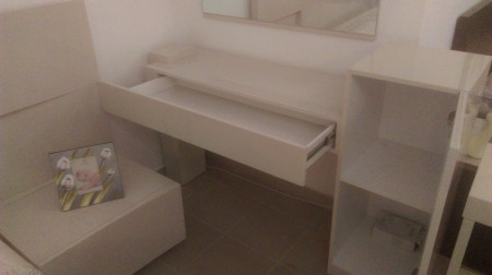 Туалетный стол с зеркалом SMS- Шоколад бежевый 