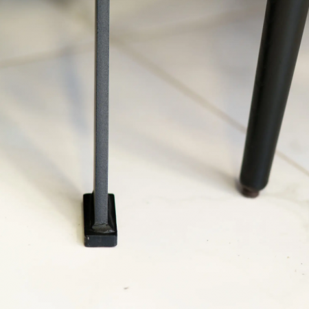 Стол обеденный LVK- Stealth (Стелс)180 х 90 черные ноги/ натуральный дуб 