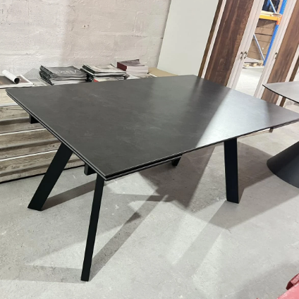 Стол обеденный модерн super premium ceramic  Evro- DENVER Matt Ceramic VIC DARK GREY T7545C-1624