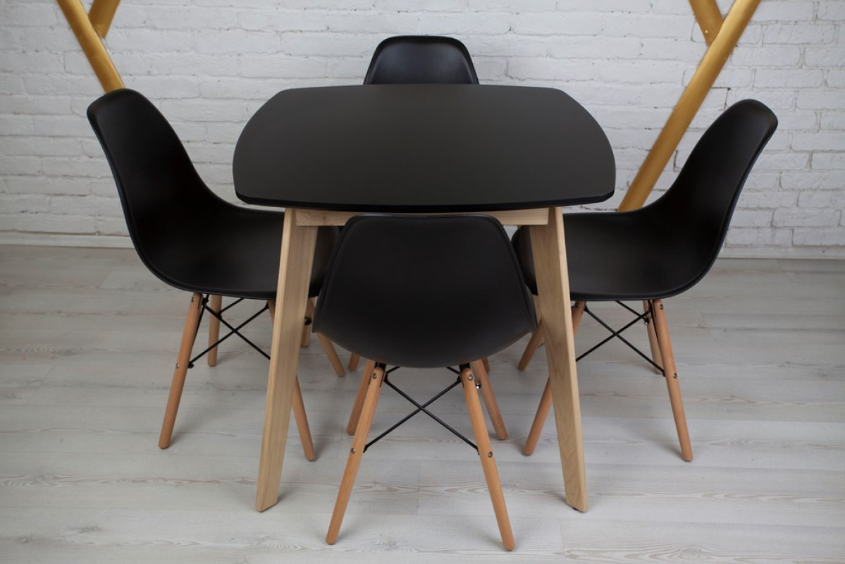 Кухонный комплект Ont- Джузеппе черный квадратный стол + 4 стула Classic (Осако)