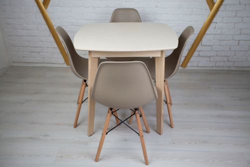 Кухонный комплект Ont- Джузеппе бежевый квадратный стол + 4 стула Classic (Осако)