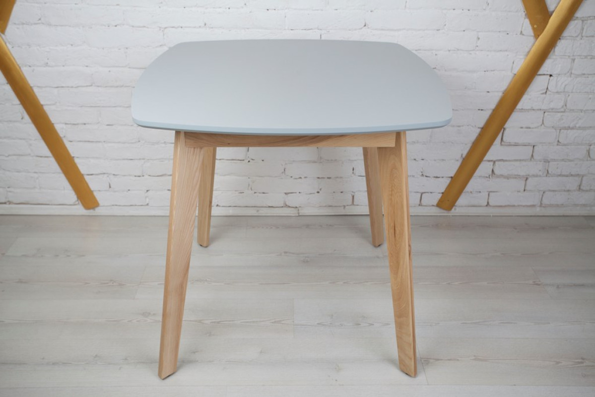 Кухонный комплект Ont- Джузеппе серый квадратный стол + 4 стула Classic (Осако)