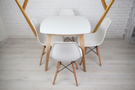 Кухонный комплект Ont- Джузеппе белый квадратный стол + 4 стула Classic (Осако)