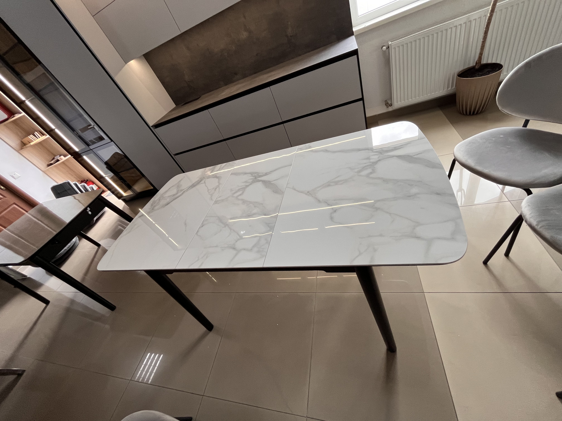 Стол обеденный модерн VTR- TM-76 вайт клауд + черный