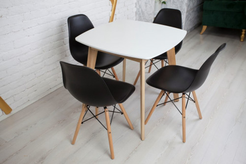 Кухонный комплект Ont- Джузеппе белый квадратный стол + 4 стула Classic (Осако) черный