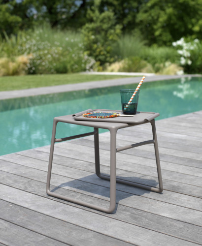 Стол из полипропилена Nardi Outdoor DEI- Pop (белый, антрацит, кофе, серый)