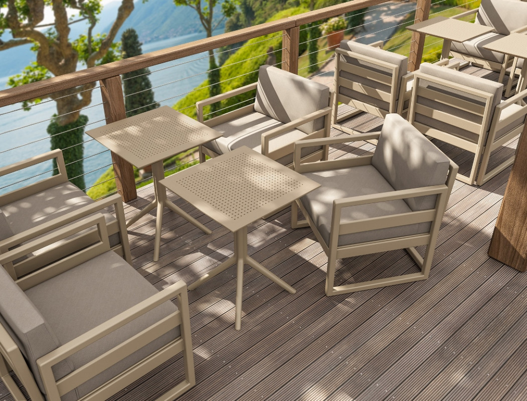 Стол уличный складной Siesta Sky Folding Table 60 (бежевый)