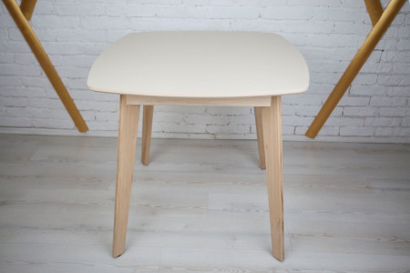 Стол квадратный кухонный (дерево, МДФ, HPL) Ont- Джузеппе Бежевый