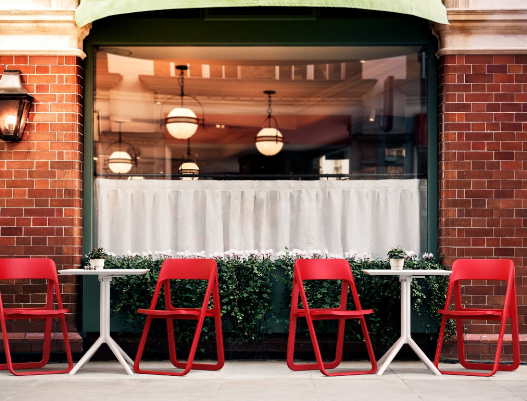 Стол уличный складной Siesta Sky Folding Table 60 (белый)