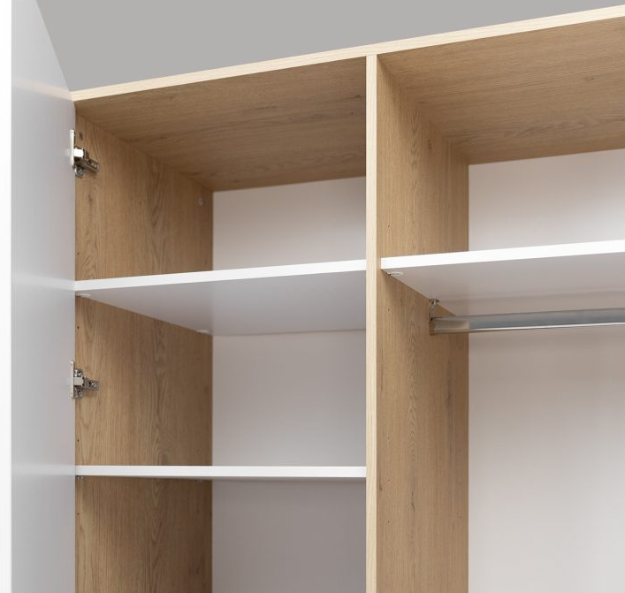 Шкаф трех дверный MRK- Оливия 3д3ш 