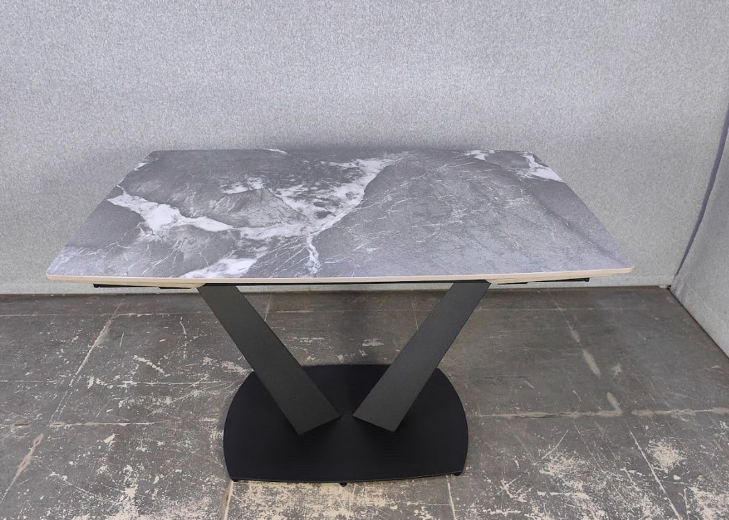 Стол раскладной TOP- Саймон серый глянец/черные ноги 120/180   