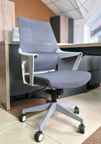 Поворотное компьютерное кресло INI- ARON  серый /серый каркас