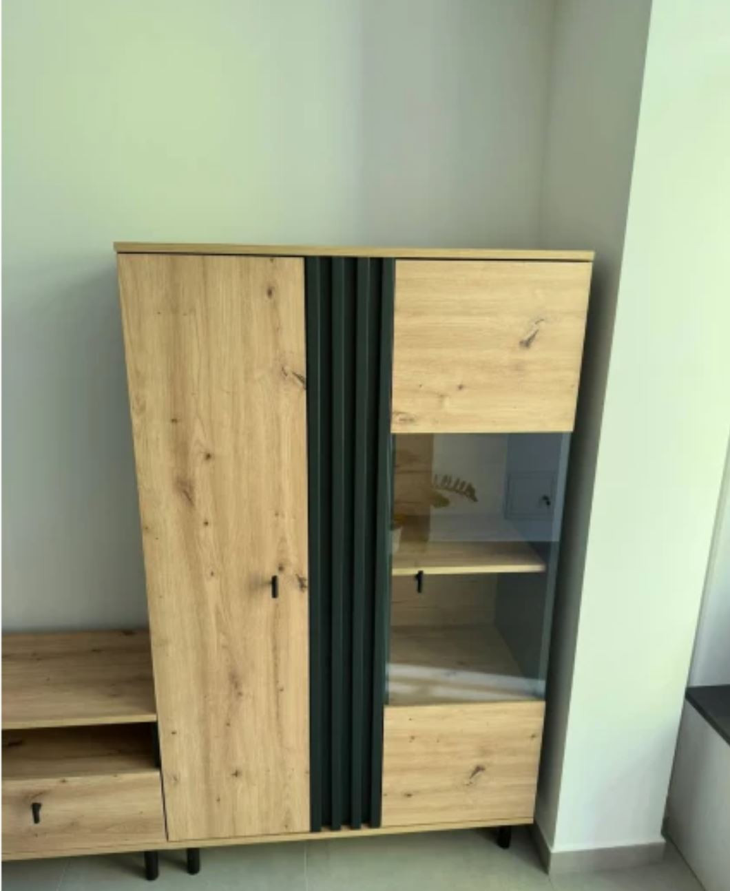Витрина низкая Perfect Home Мадис / Madis 2-дверная 2D1W/90 Дуб артизан/антрацит