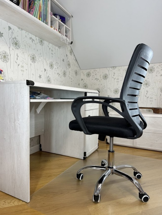  Кресло вращающееся компьютерное/детское Perfect Home OC-618 Черный