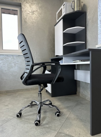  Кресло вращающееся компьютерное/детское Perfect Home OC-618 Черный