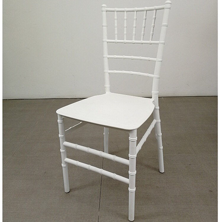 Стул пластиковый OND- Chiavari белый