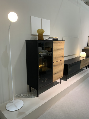 Витрина низкая с подсветкой Perfect Home Ланг/Lang 3-дверная 3D1W/100 Черный/дуб эвок