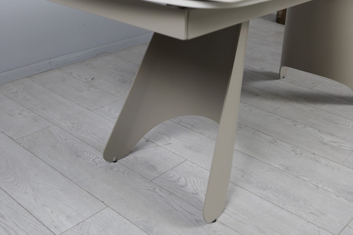 Стол обеденный раскладной TOP- FRISCO Кармен бежевый мат/ ноги тауп 1800/2600X900X750