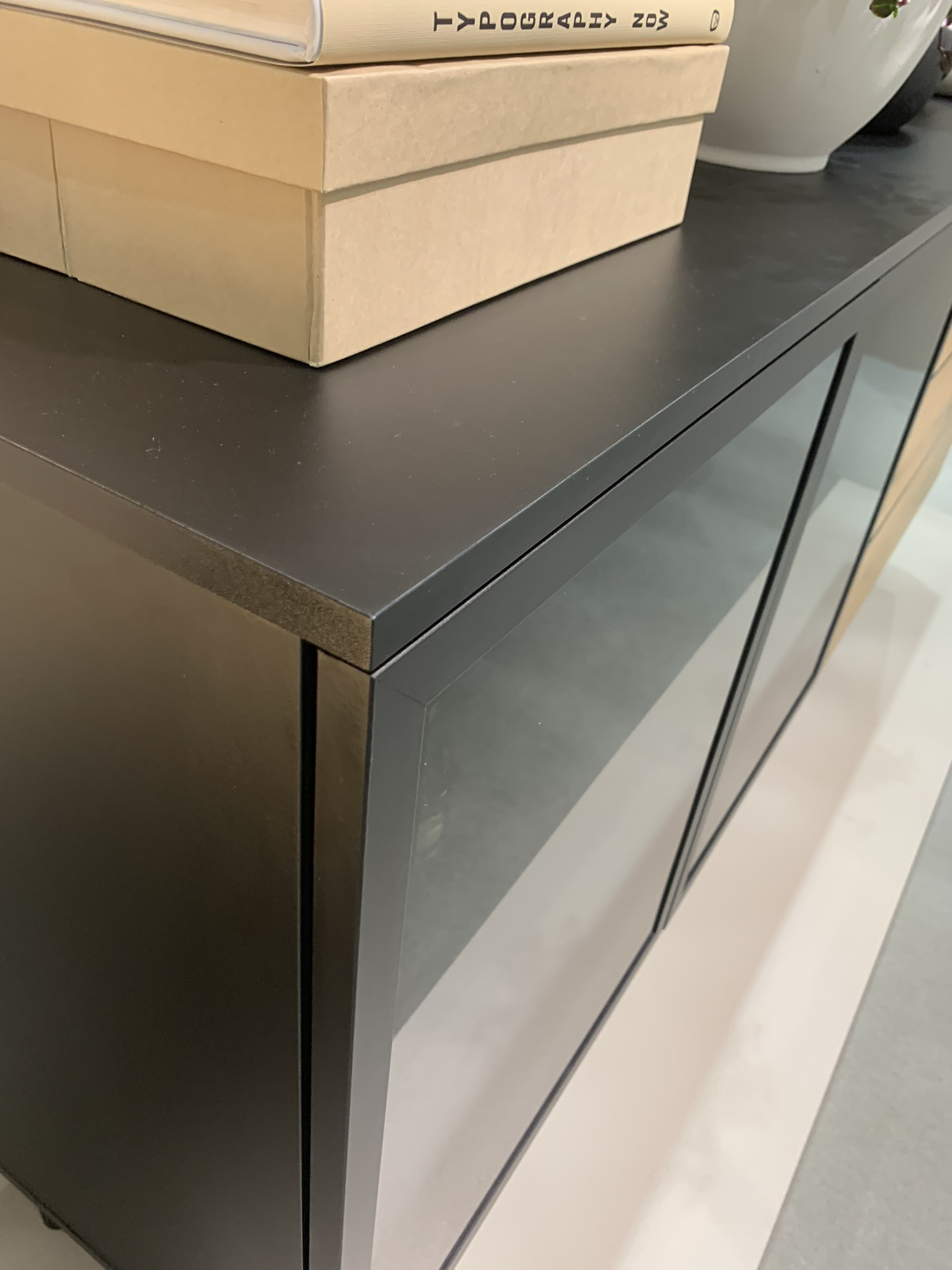 Комод с подсветкой Perfect Home Ланг/Lang 2-дверный с 3 ящиками 2D3S/150 Черный/дуб эвок