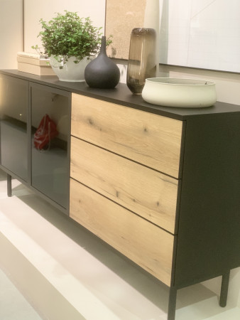Комод с подсветкой Perfect Home Ланг/Lang 2-дверный с 3 ящиками 2D3S/150 Черный/дуб эвок