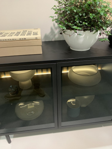 Комод с подсветкой Perfect Home Ланг/Lang 2-дверный с 3 ящиками 2D3S/180 Черный/дуб эвок