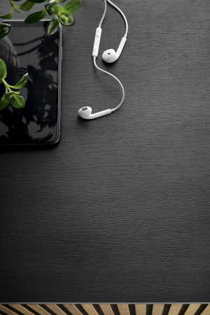 Комод на 2 двери с подсветкой Perfect home Sento K104 (черный/дуб вотан)