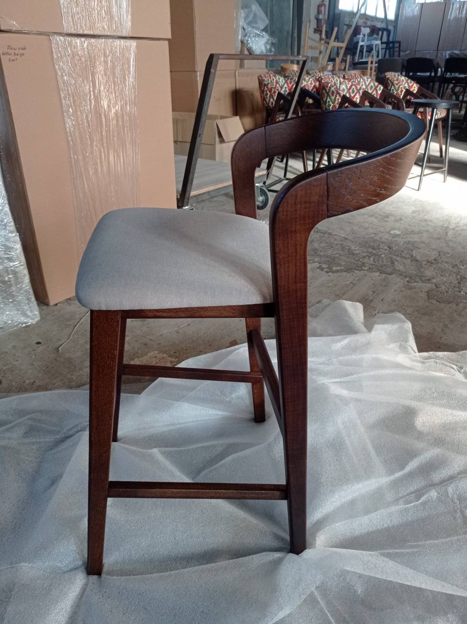 Стул барный, полубарный LVK- Floki new орех темный