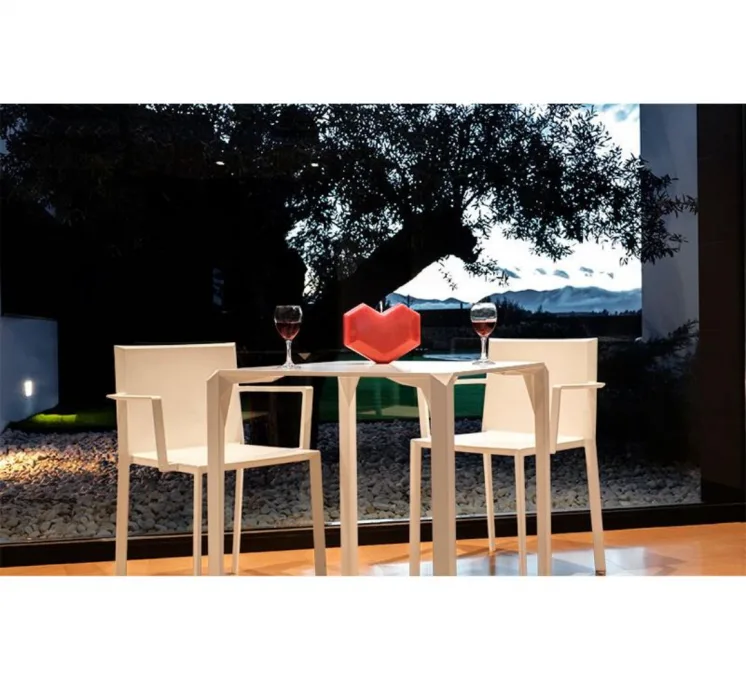 Комплект TERR- VONDOM Quartz: стол 69х69 см + 2 кресла