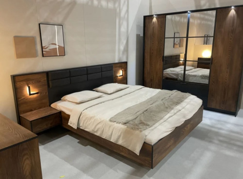 Шкаф для одежды Perfect Home Милтон / Milton 4-дверный с зеркалом 4D2S/220 Каштан/антрацит