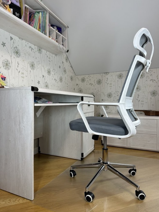 Кресло офисное/компьютерное Perfect Home OC-OC-8330W Серый