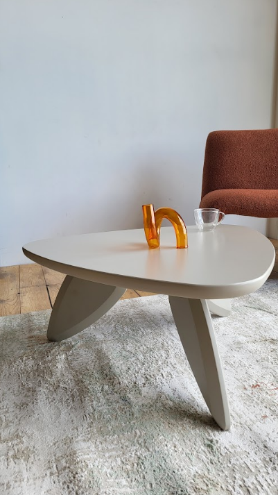 Стол журнальный VTR- Витторио C-300 теплый песок