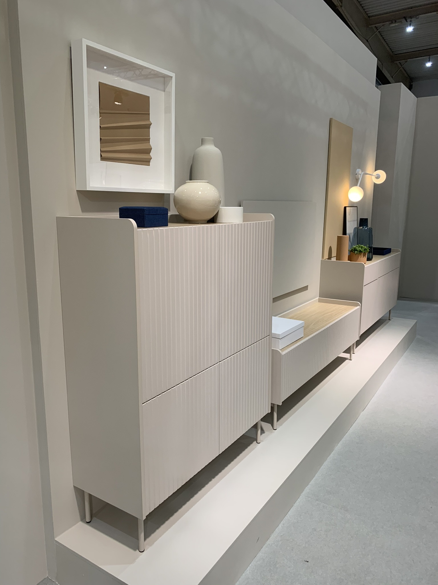 Комод высокий Perfect Home Левел / Level 4-дверный 4D/103 Беж/дуб сканди