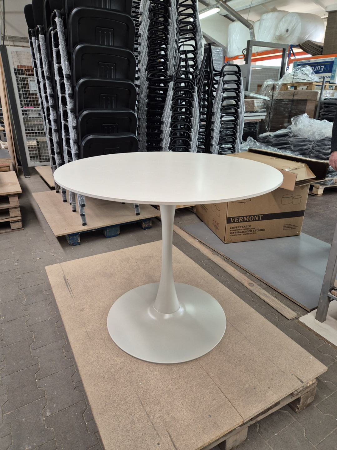 Стол не раскладной INI- ODIN CERAMIC д. 90 бежевый мат/ кашемир