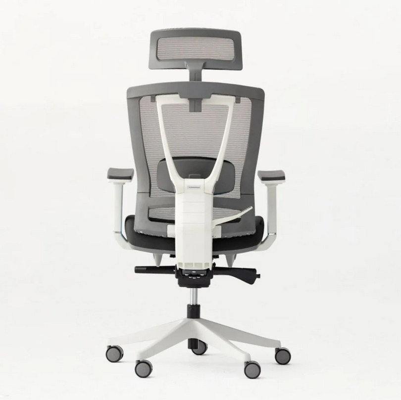 Крісло керівника LUX- ERGO CHAIR 2 WHITE/ BLACK ергономічне