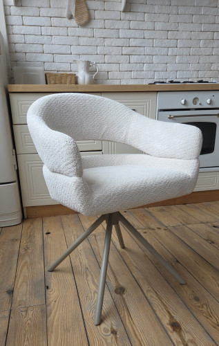 Стул поворотный VTR- R-180 букле (молочная туча/капучино)