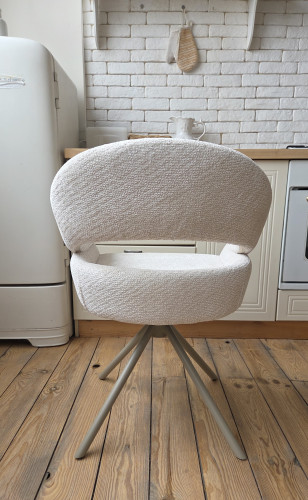 Стул поворотный VTR- R-180 букле (молочная туча/капучино)