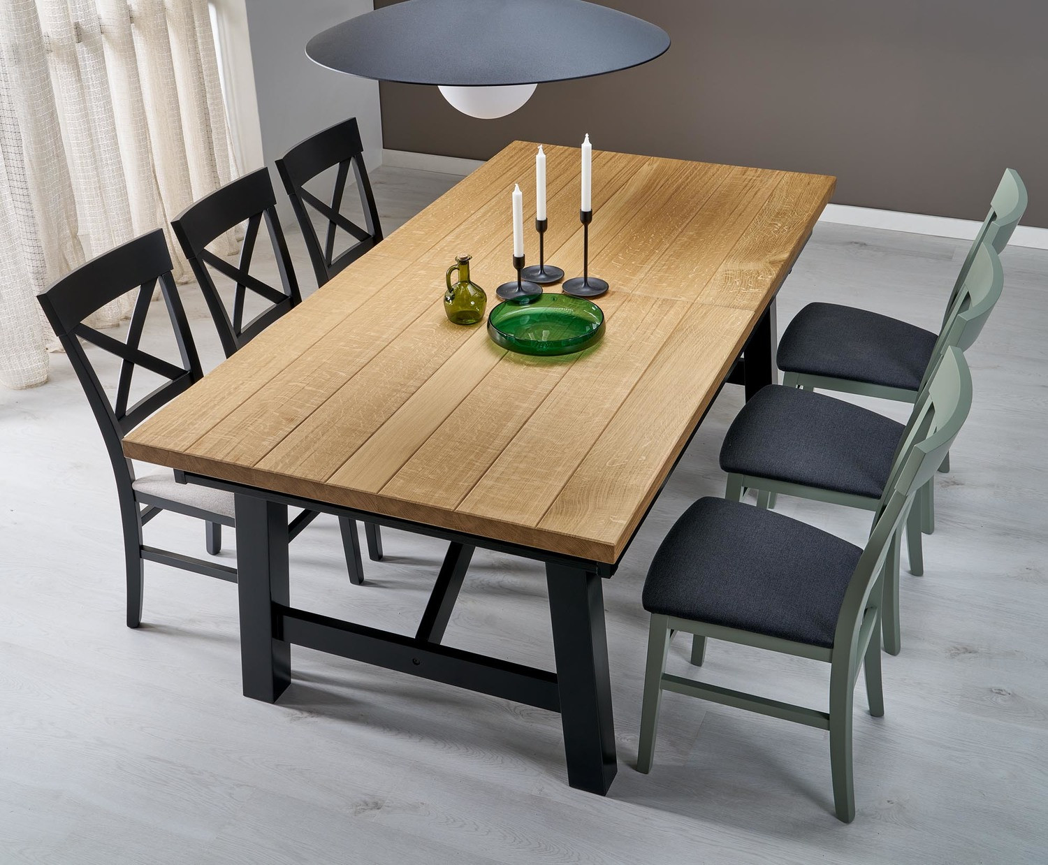 Стол HALMAR FIESTA дуб натуральный-черный