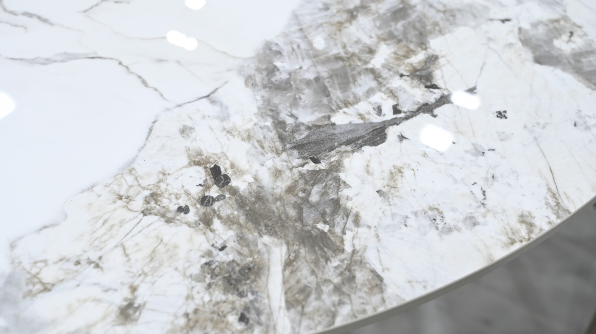 Стол обеденный модерн VTR- TM-300 (Квинто) голден сенд/дуб