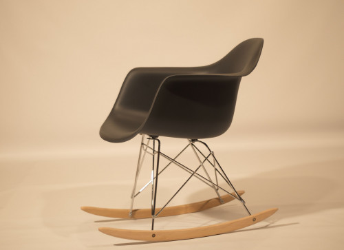 Кресло - качалка пластиковое OND- Leon Rack (в ассортименте)