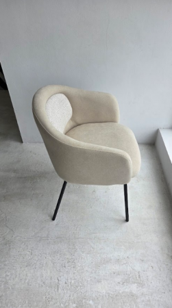 Стул обеденный VTR- М-242 кокосовое молоко + черный  