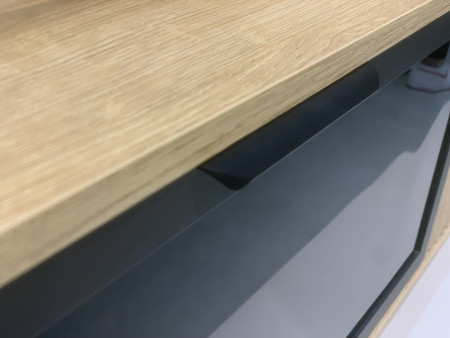 Тумба под телевизор с подсветкой Perfect Home Уилсон / Wilson 2-дверная 2D/200 Дуб эвок