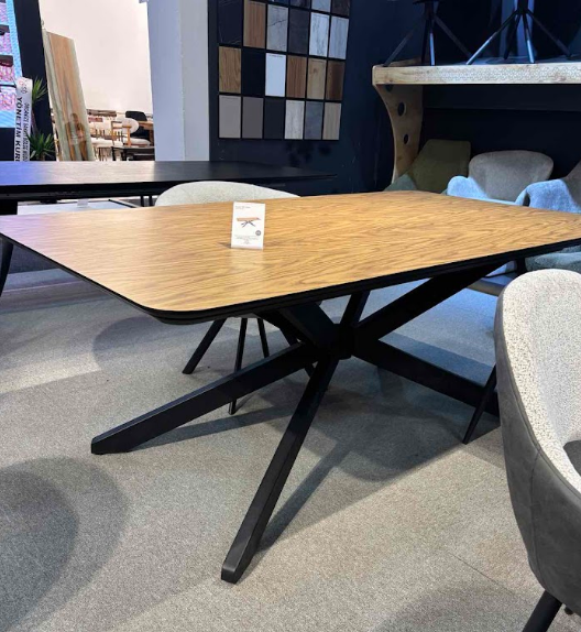 Стол модерн 190/250х103 см EXM- MONA НАТУРАЛЬНОЕ ДЕРЕВО МДФ+HPL, ЧОРНЫЕ НОЖКИ  