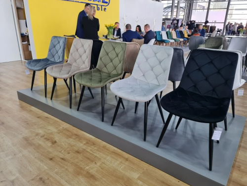 Стул SIGNAL​ RALPH VELVET черный/ темный беж