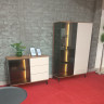 Комод с подсветкой Perfect Home​ Вичи / Vici​ KSZ103 1-дверный с 3 ящиками Орех/кашемир