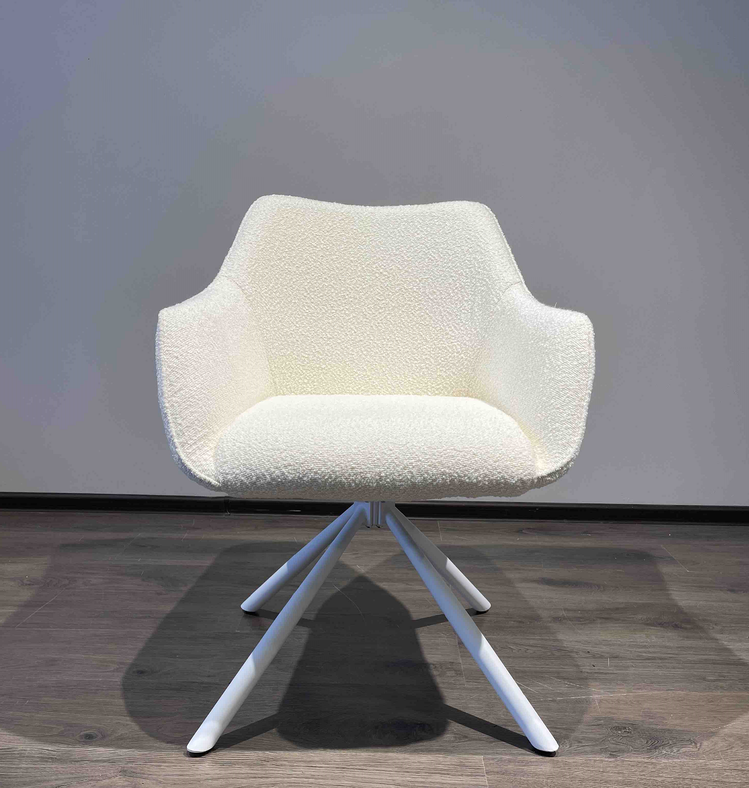 Кресло полу оборотное модерн EXI- LYON LIGHT BEIGE/Светло-Бежевый 