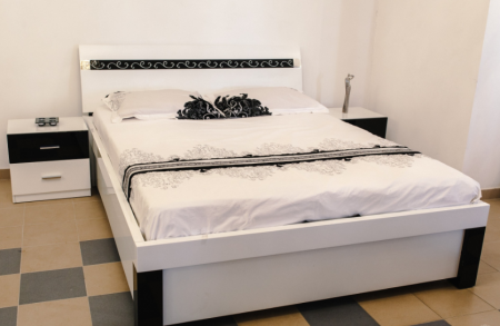 Кровать с плитой с подъемным механизмом SMS- Ажур черный/белый